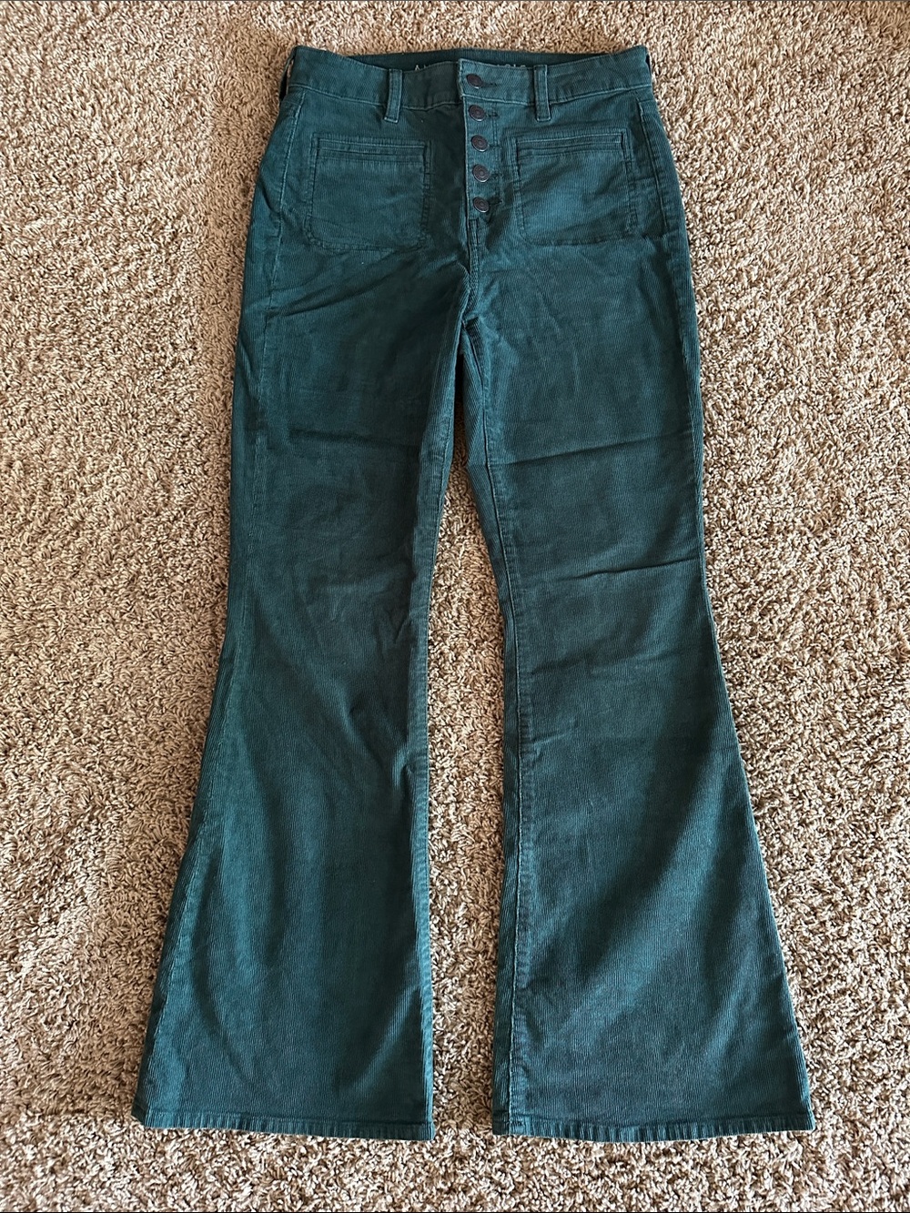 American Eagle Corduroy Emerald colored Super High Rise Flare Pants Sz 8